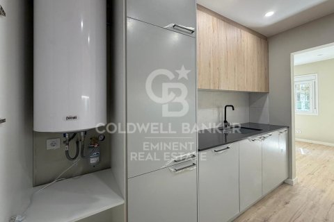 Apartment à vendre à Barcelona, Espagne, 2 chambres, 64 m2 No. 178783 - photo 9