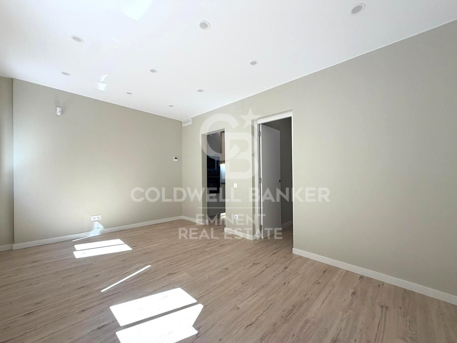 Apartamento en Barcelona, España 2 dormitorios, 64 m2 No. 178783
