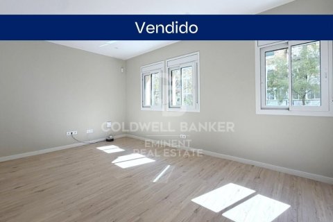 Apartment à Barcelona, Espagne 2 chambres, 64 m2 No. 178783
