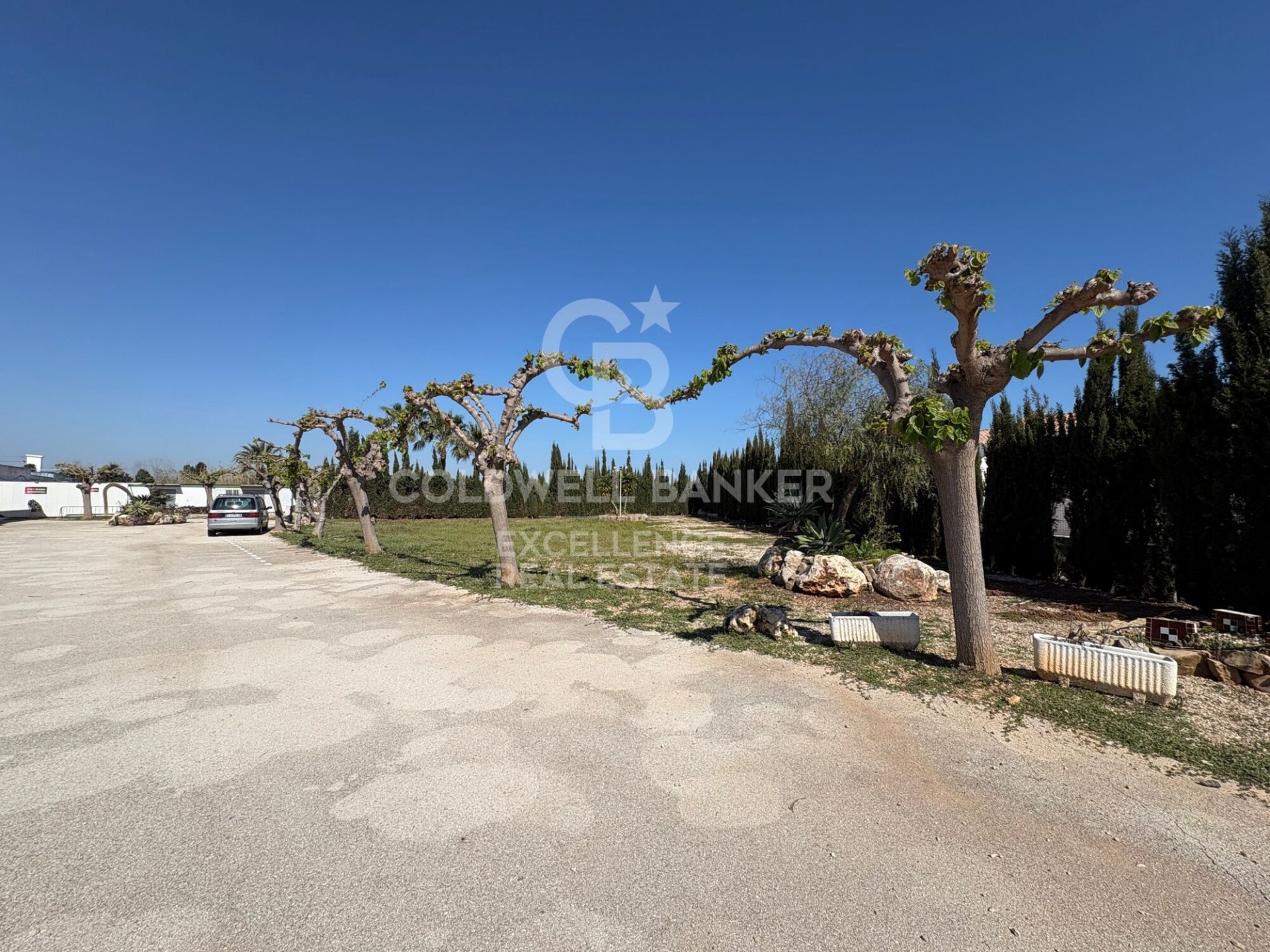 Propiedad comercial en Oliva, València, España 5714 m2 No. 178620