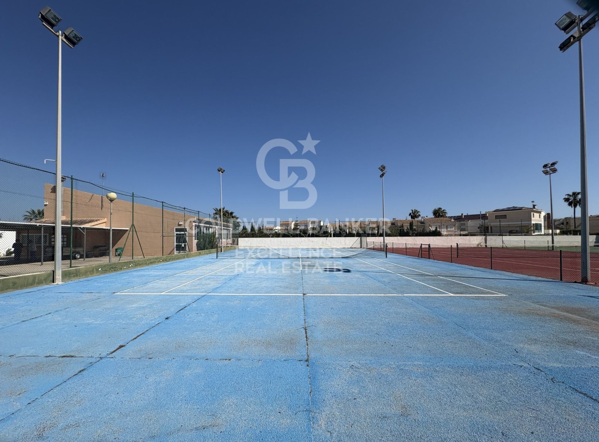 Propiedad comercial en Oliva, València, España 5714 m2 No. 178620