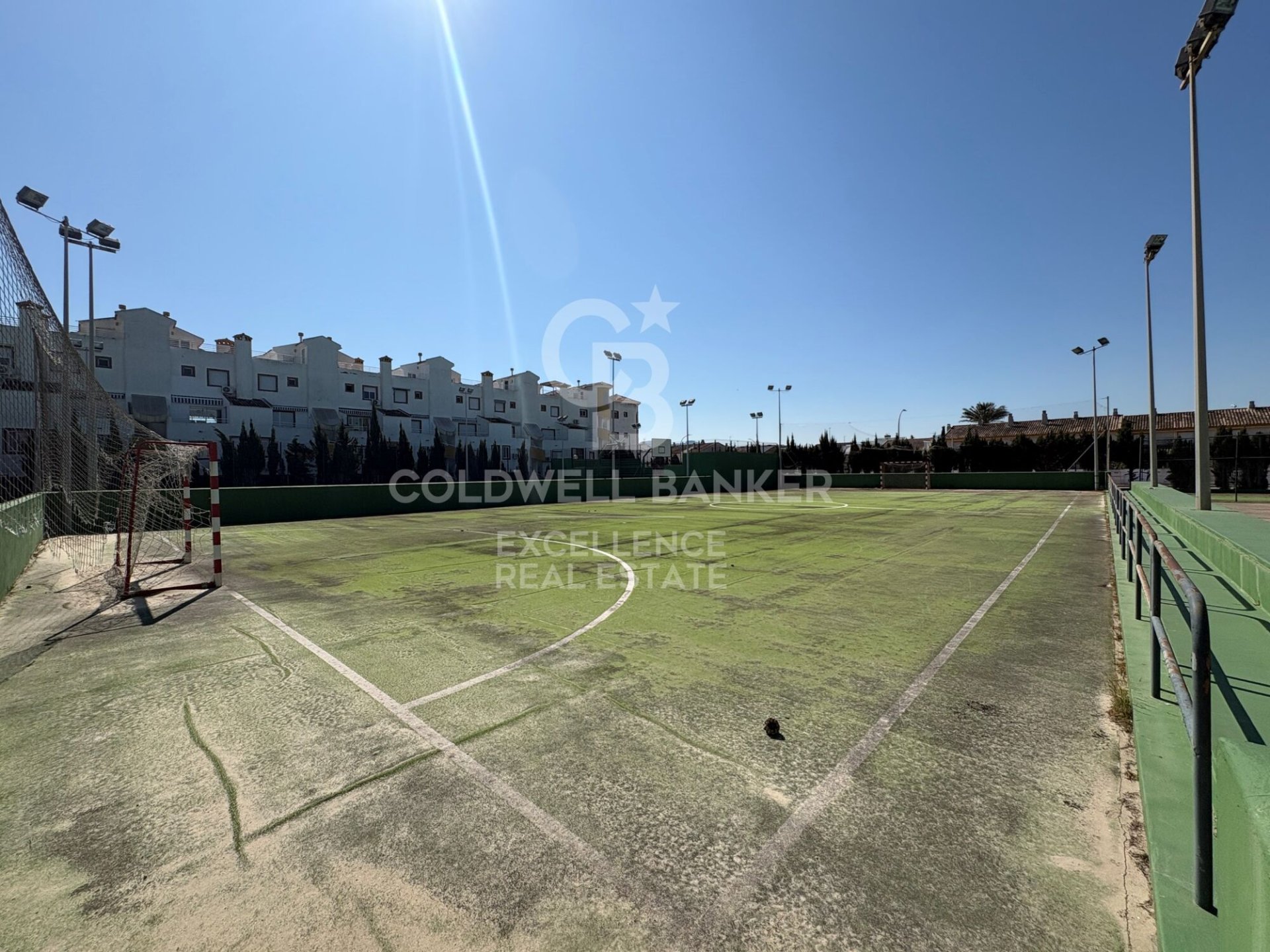 Propiedad comercial en Oliva, València, España 5714 m2 No. 178620