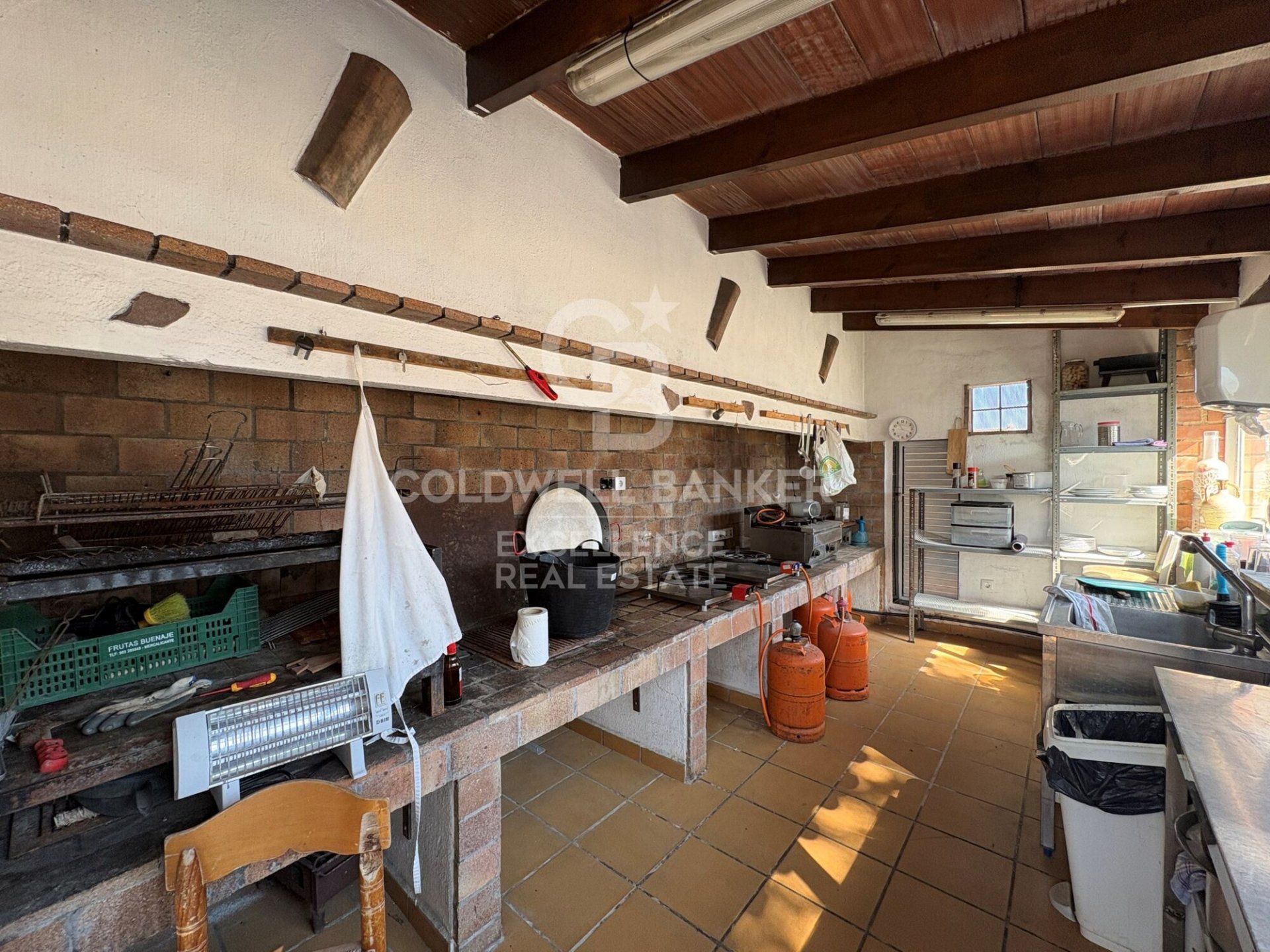 Propiedad comercial en Oliva, València, España 5714 m2 No. 178620