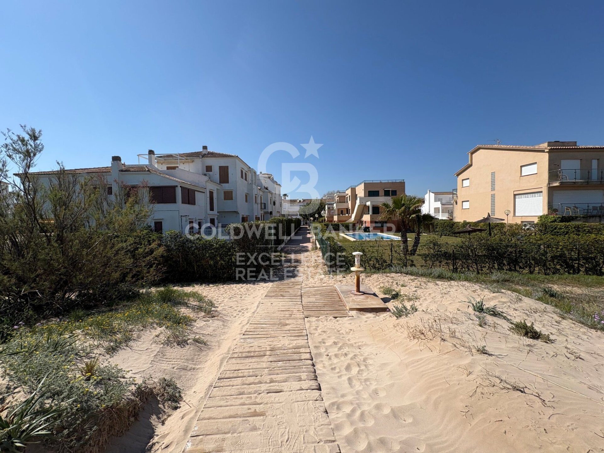 Propiedad comercial en Oliva, València, España 5714 m2 No. 178620