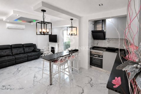 Apartment à vendre à Valencia, Espagne, 2 chambres, 126 m2 No. 178617 - photo 2