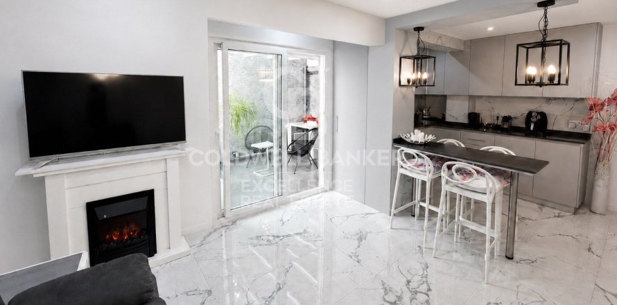 Apartment à Valencia, Espagne 2 chambres, 126 m2 No. 178617