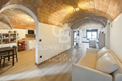 Duplex à vendre à Girona, Espagne, 3 chambres,  No. 178621 - photo 4