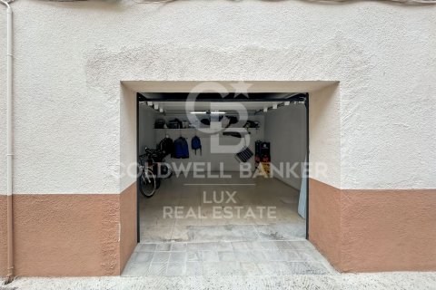 Duplex à vendre à Girona, Espagne, 3 chambres,  No. 178621 - photo 19