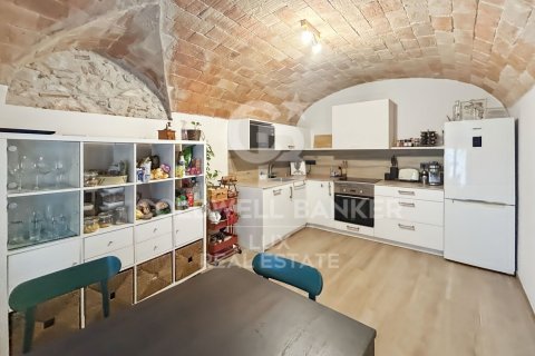 Duplex à vendre à Girona, Espagne, 3 chambres,  No. 178621 - photo 5