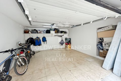 Duplex à vendre à Girona, Espagne, 3 chambres,  No. 178621 - photo 21