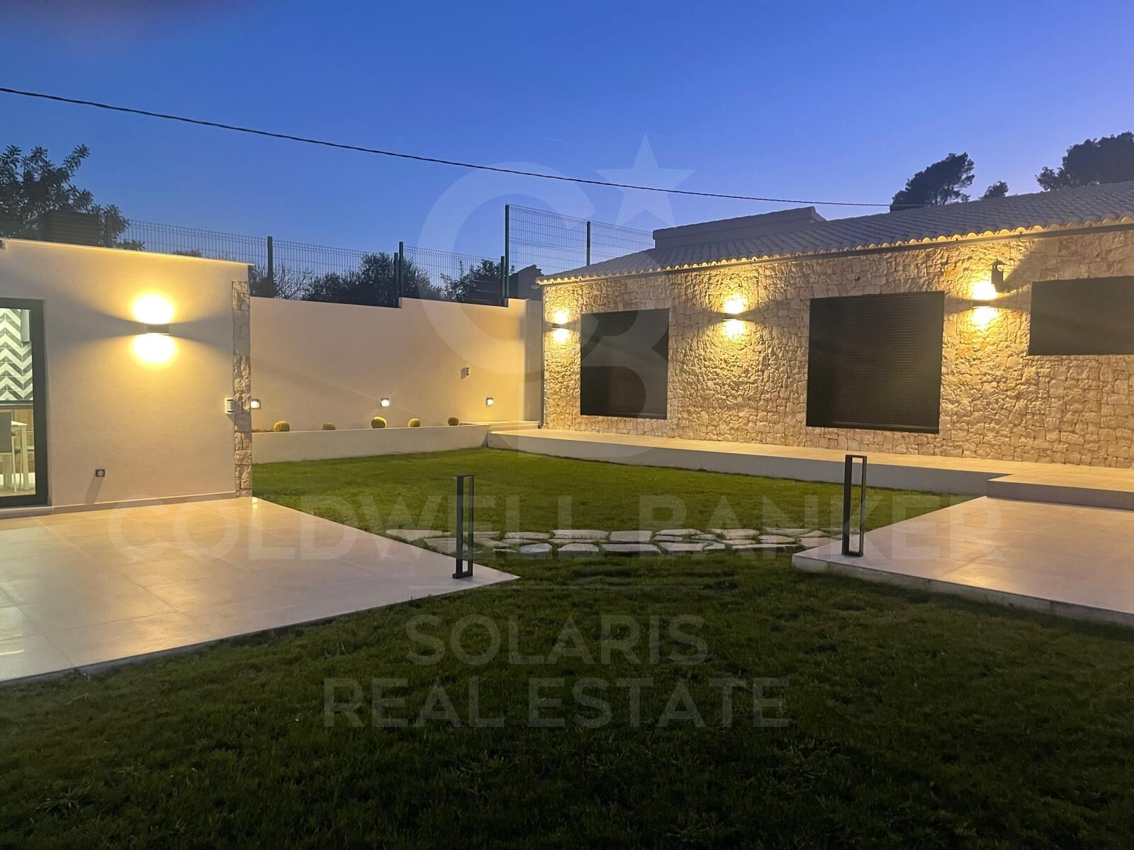 Māja Denia, Alicante, Spānijā 3 istabas, 333 m2 Nr. 178619