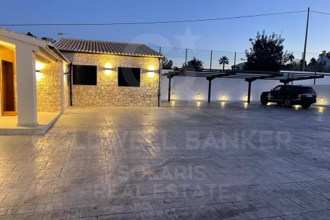 House à vendre à Denia, Alicante, Espagne, 3 chambres, 333 m2 No. 178619 - photo 23