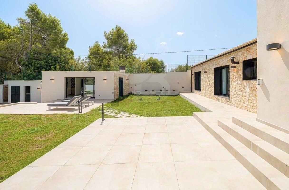 Māja Denia, Alicante, Spānijā 3 istabas, 333 m2 Nr. 178619