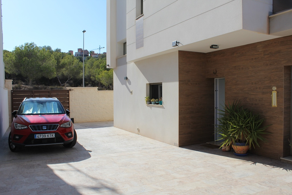 Huvila San Miguel de Salinas, Alicante, Espanja 3 makuuhuonetta, 118 m2 No. 142933