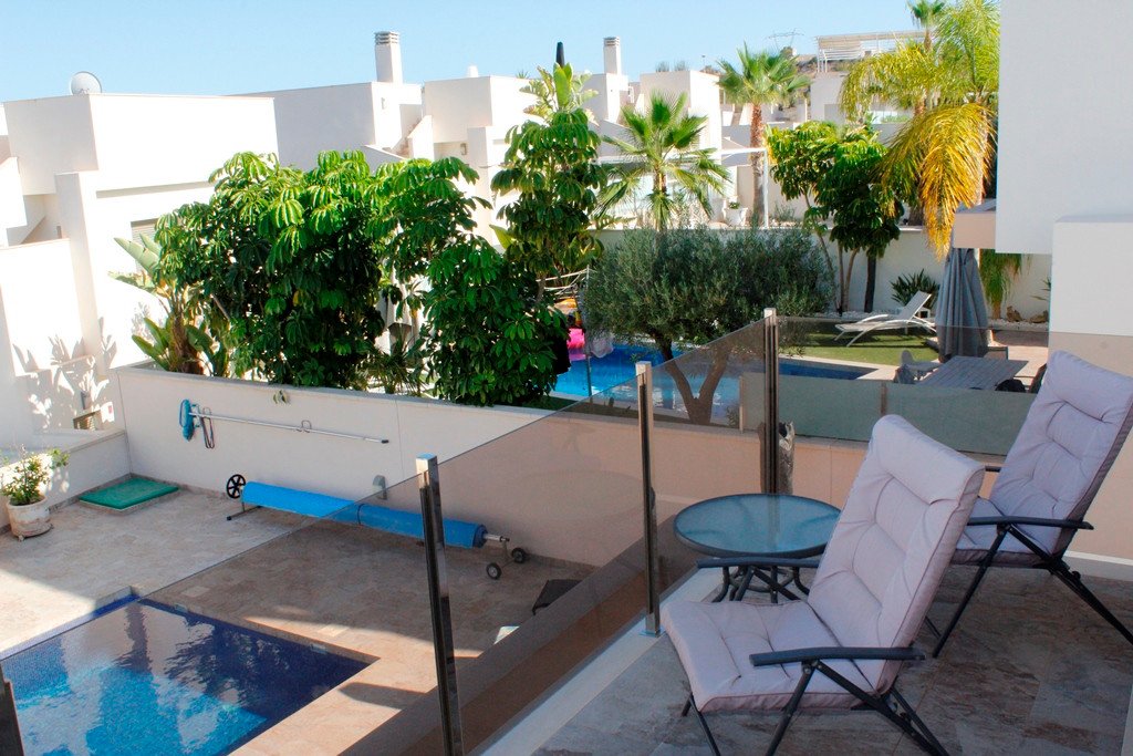 Huvila San Miguel de Salinas, Alicante, Espanja 3 makuuhuonetta, 118 m2 No. 142933