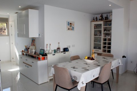 Villa à vendre à San Miguel de Salinas, Alicante, Espagne, 3 chambres, 118 m2 No. 142933 - photo 5