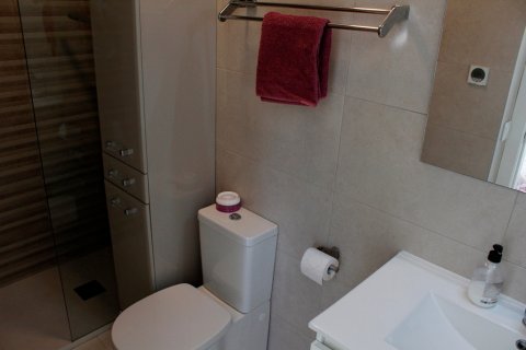 Villa à vendre à San Miguel de Salinas, Alicante, Espagne, 3 chambres, 118 m2 No. 142933 - photo 17