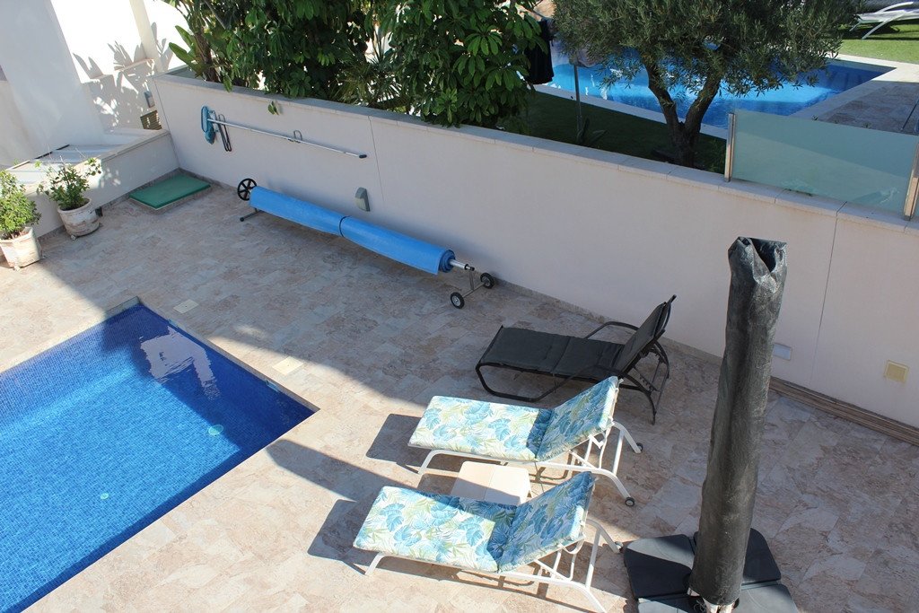 Huvila San Miguel de Salinas, Alicante, Espanja 3 makuuhuonetta, 118 m2 No. 142933
