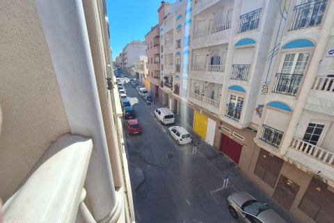 Продажа квартиры в Торревьеха, Аликанте, Испания 3 спальни, 83м2 №184271 - фото 17