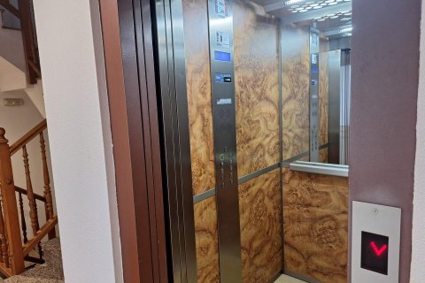 Продажа квартиры в Торревьеха, Аликанте, Испания 3 спальни, 83м2 №184271 - фото 7