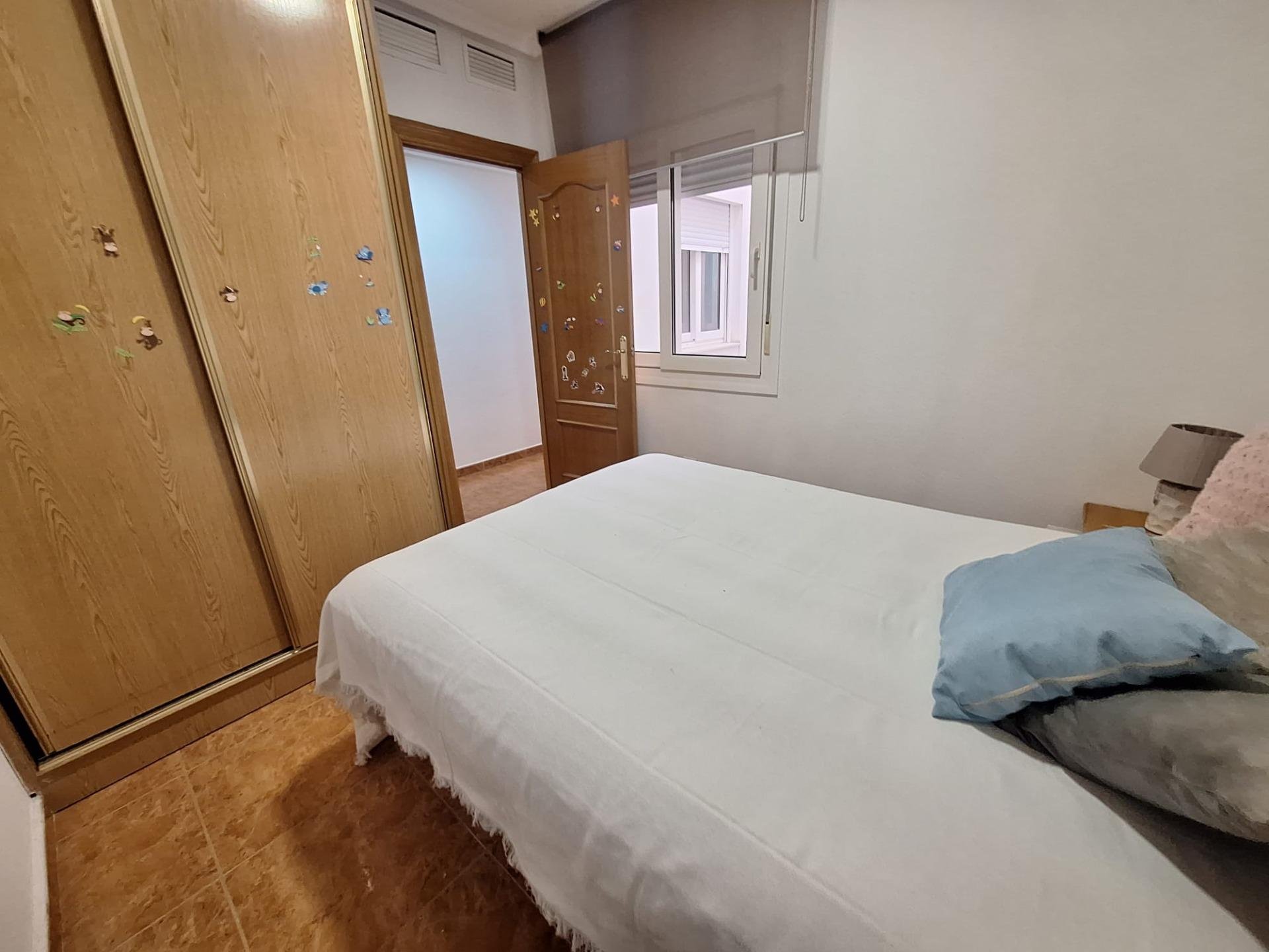 Apartment in Torrevieja, Alicante, Spain 3 bedrooms, 83 sq.m. No. 184271