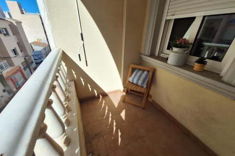 Продажа квартиры в Торревьеха, Аликанте, Испания 3 спальни, 83м2 №184271 - фото 2