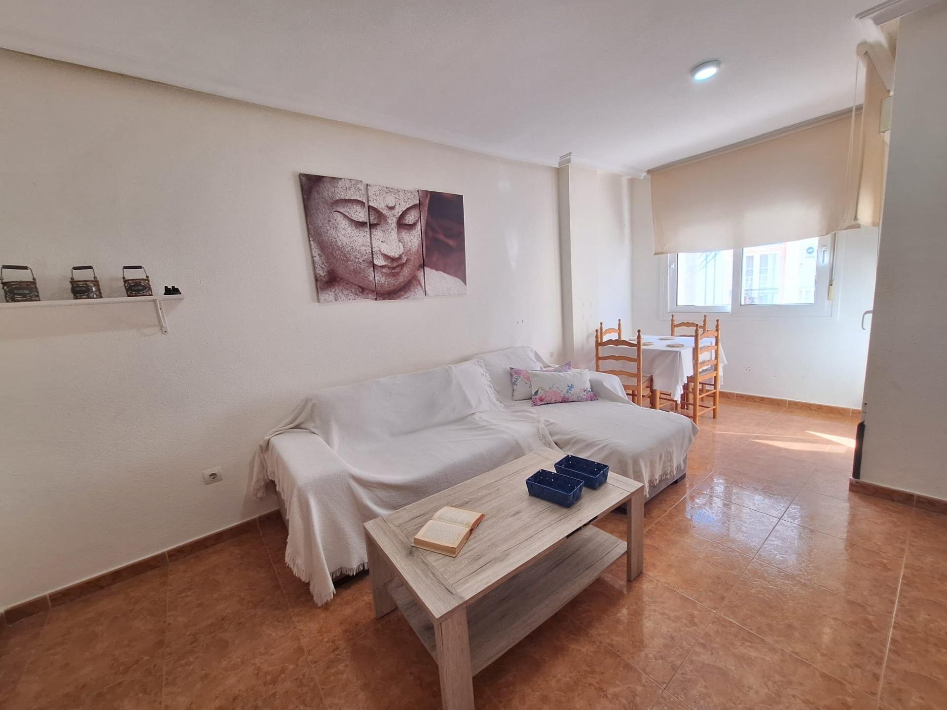 Apartment in Torrevieja, Alicante, Spain 3 bedrooms, 83 sq.m. No. 184271