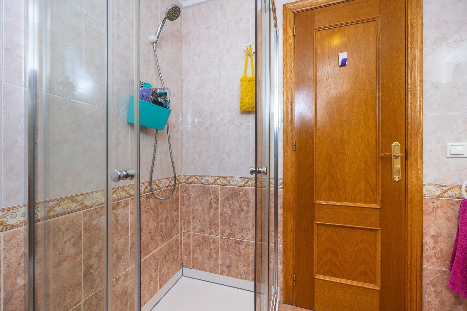 Appartamento a Torrevieja, Alicante, Spagna 1 camera da letto, 58 mq. N° 184268