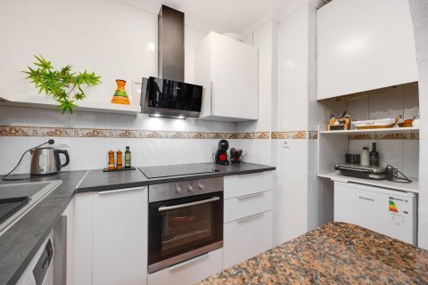 Apartment for sale in Torrevieja, Alicante, Spain 1 bedroom, 58 sq.m. No. 184268 - photo 14