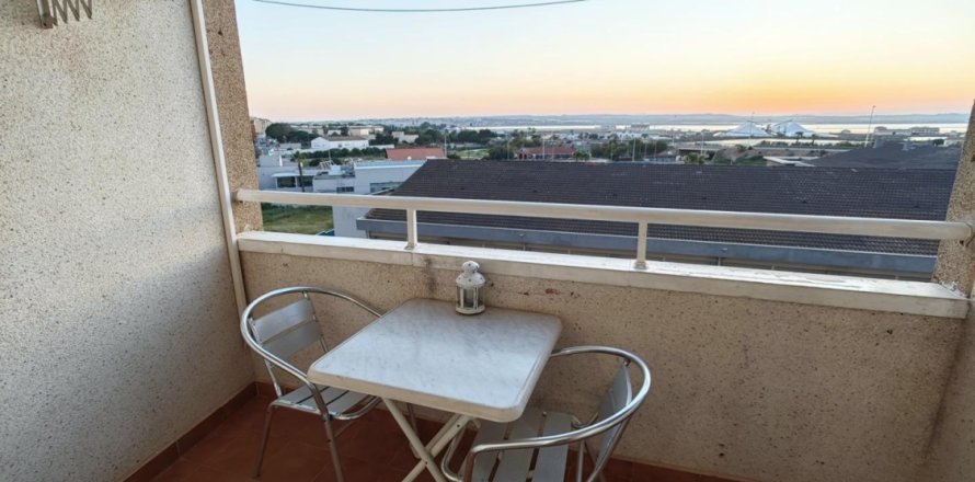 Wohnung in Torrevieja, Alicante, Spanien 2 Schlafzimmer, 65 m2 Nr. 184273