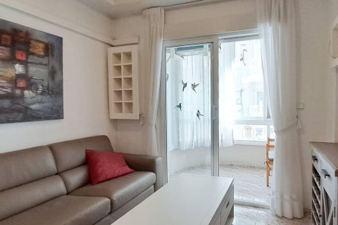 Apartment for sale in Torrevieja, Alicante, Spain 2 bedrooms, 67 sq.m. No. 184274 - photo 2