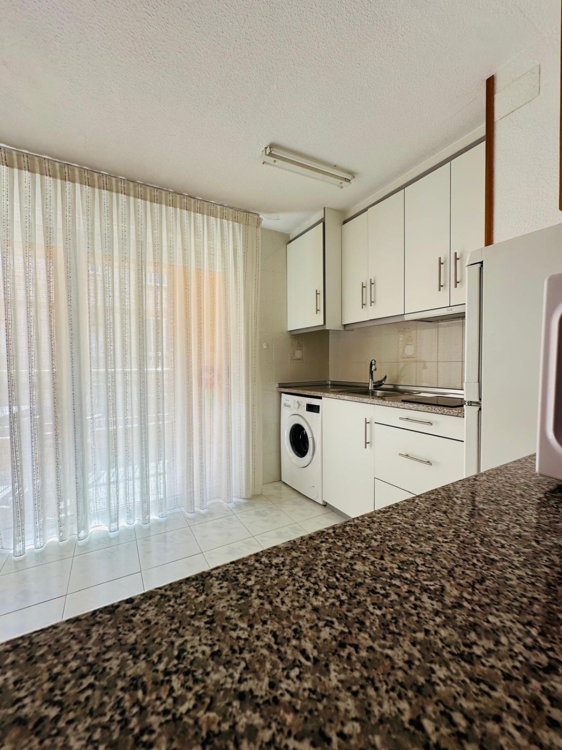 Apartment à Torrevieja, Alicante, Espagne 2 chambres, 72 m2 No. 184269