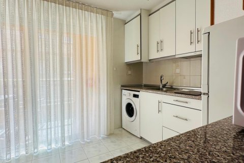 Apartment for sale in Torrevieja, Alicante, Spain 2 bedrooms, 72 sq.m. No. 184269 - photo 9