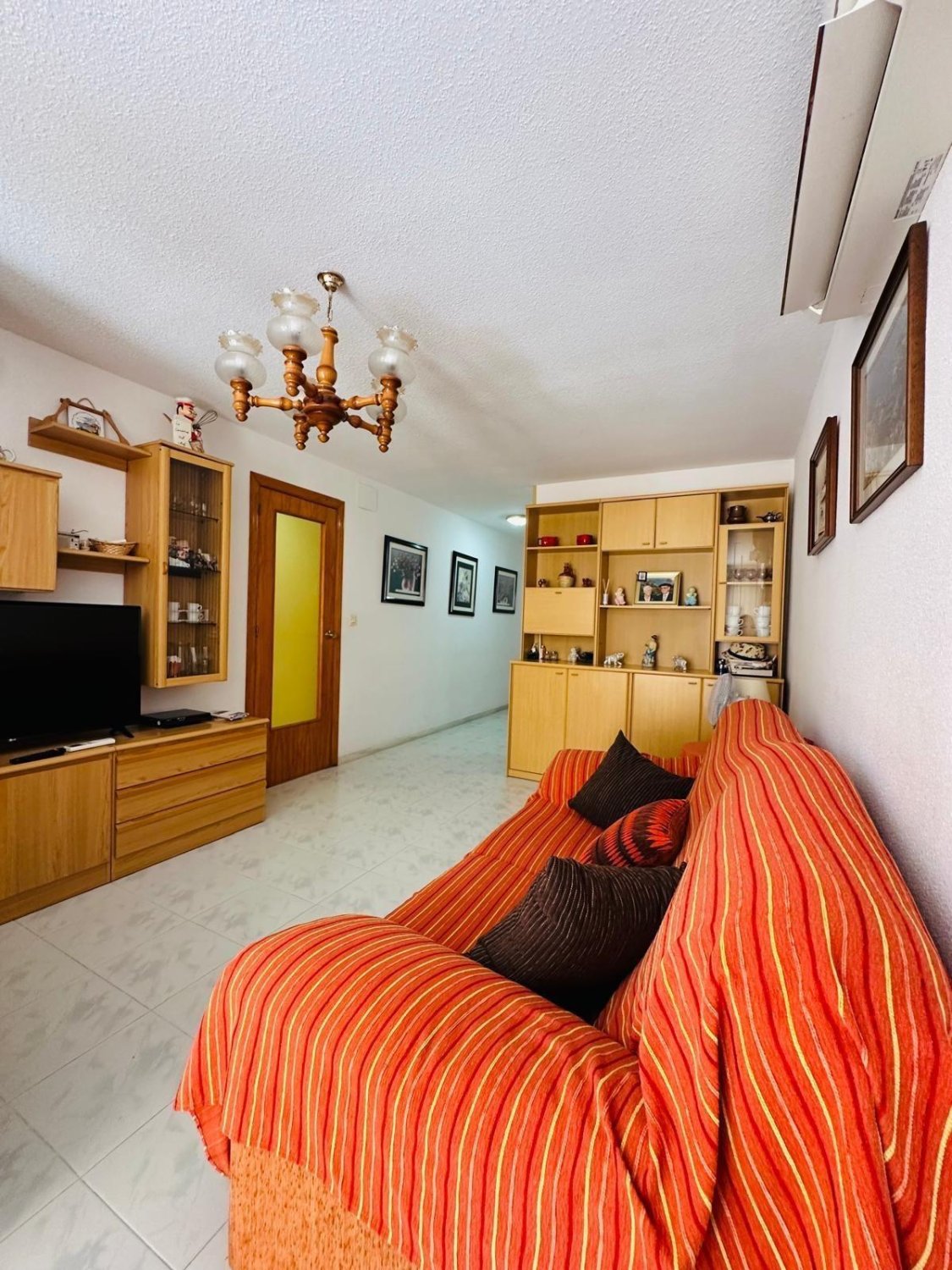 Apartment à Torrevieja, Alicante, Espagne 2 chambres, 72 m2 No. 184269
