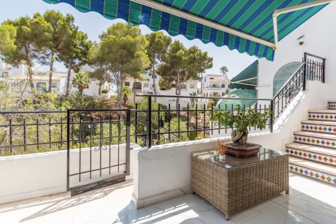 Townhouse for sale in Alicante, Spain 4 bedrooms, 142 sq.m. No. 193169 - photo 28