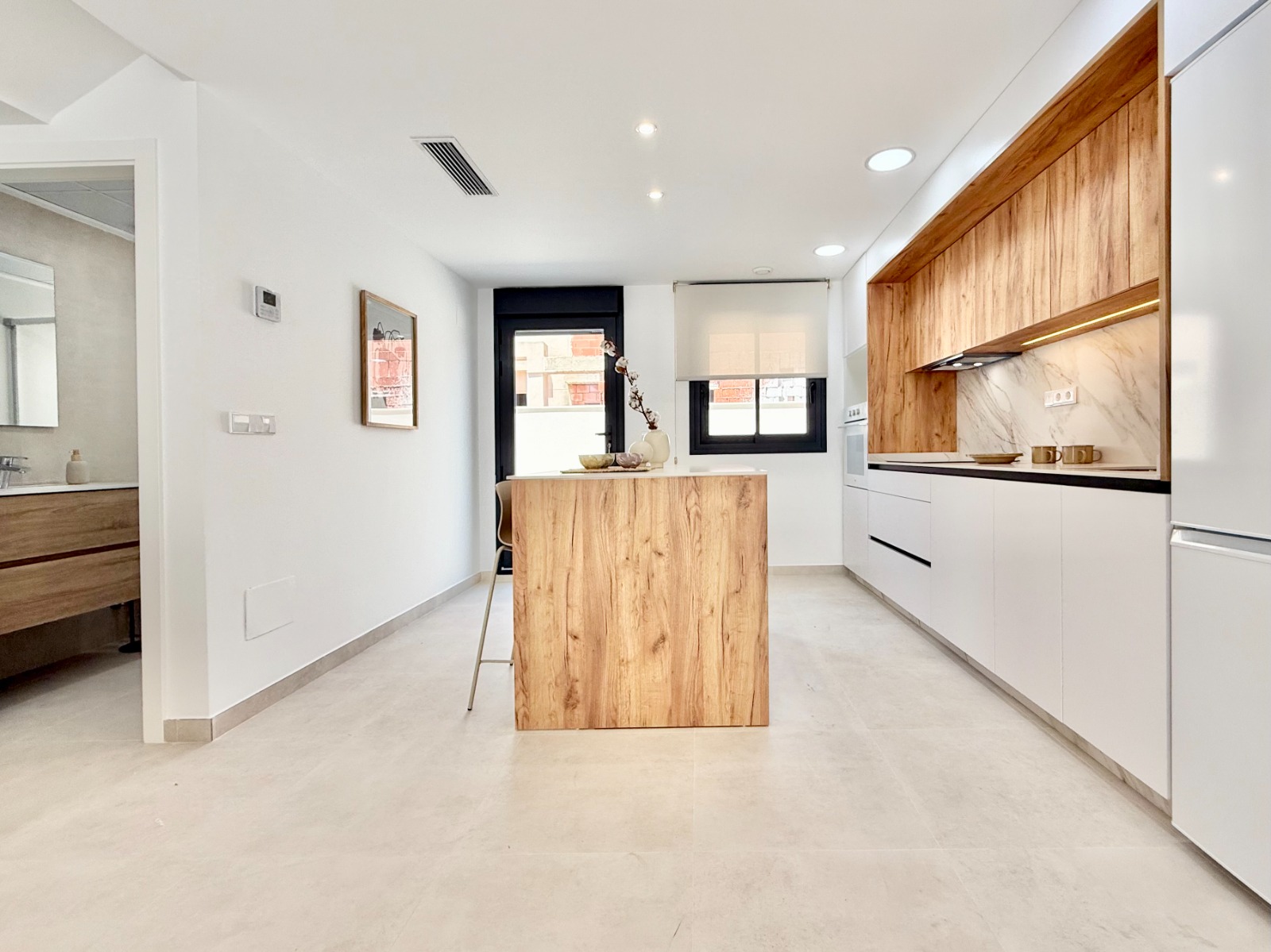 Appartamento a Cox, Alicante, Spagna 2 camere da letto, 101 mq. N° 151304
