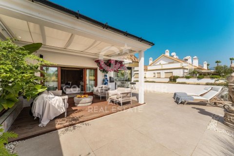 Takvåning till salu i Marbella, Malaga, Spanien 3 sovrum, 276 kvm. Nr. 157895 - foto 6