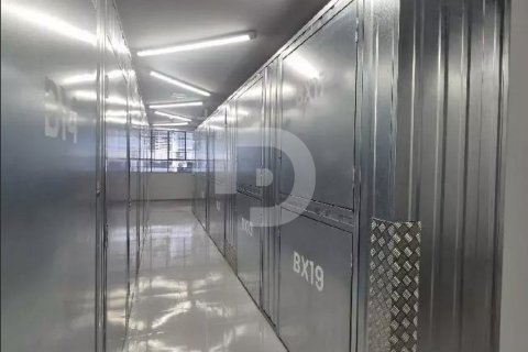 Warehouse for sale in L'Eixample, Barcelona, Spain 920 sq.m. No. 154907 - photo 2