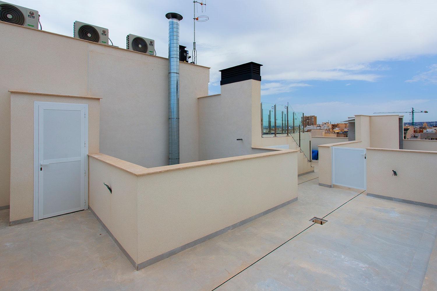 Huoneisto Torrevieja, Alicante, Espanja 2 makuuhuonetta, 86 m2 No. 140392