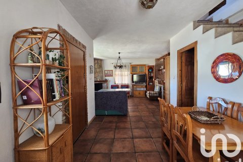 Dom w Molvizar, Granada, Hiszpania 4 sypialnie, 265 mkw. nr 153113 – zdjęcie 8