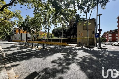 Продажа коммерческой недвижимости в Барселона, Испания 1 спальня, 184м2 №153112 - фото 24