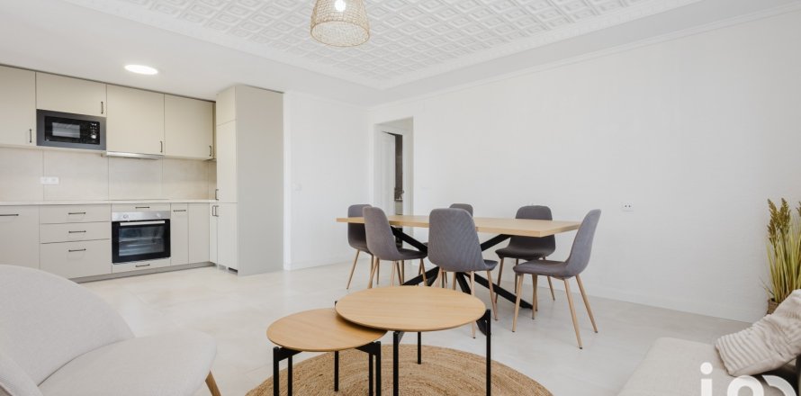 Квартира в Торревьеха, Аликанте, Испания 3 спальни, 110м2 №153115