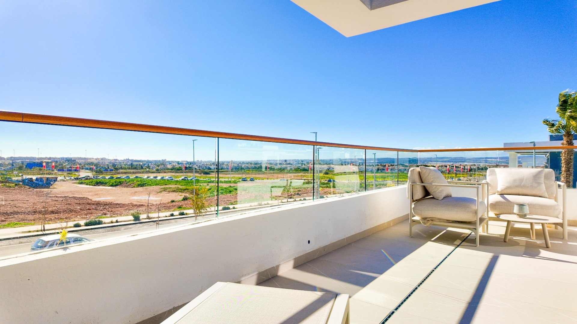 Rindu māja Torrevieja, Alicante, Spānijā 3 istabas, 261 m2 Nr. 147419