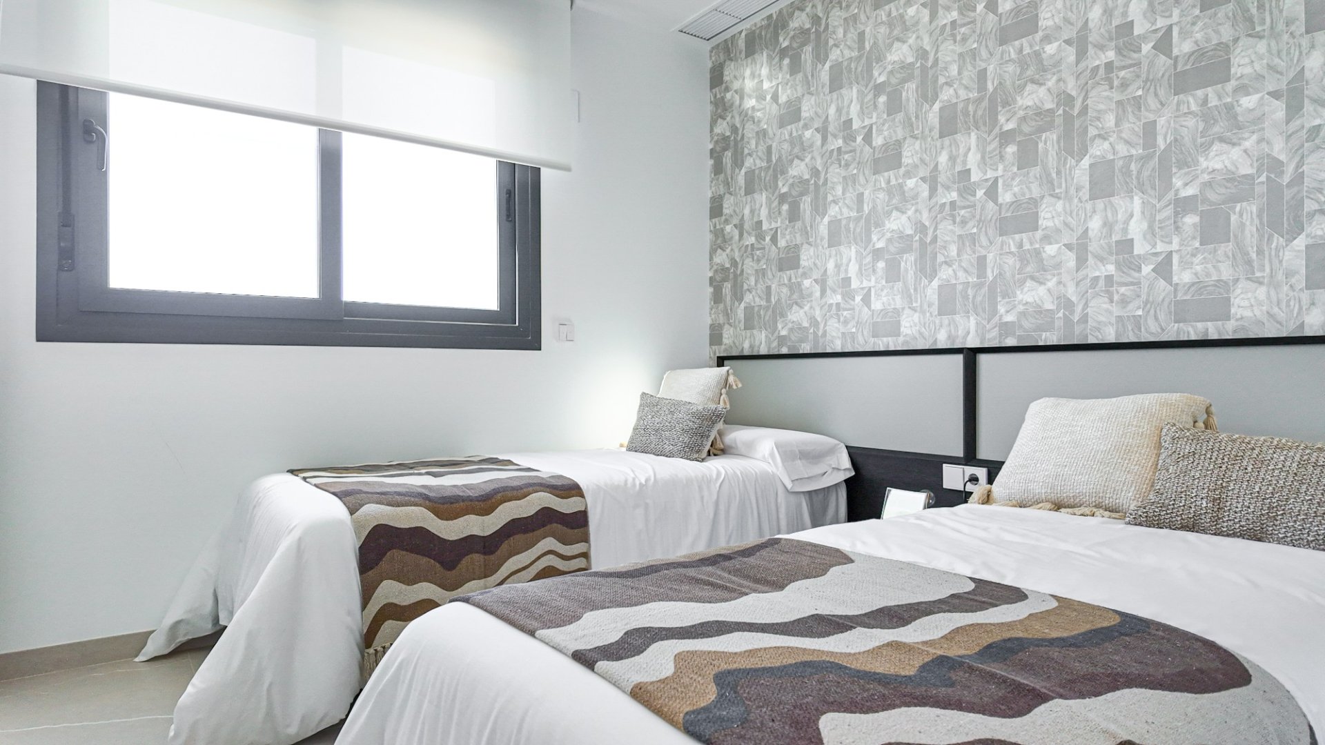 Rindu māja Torrevieja, Alicante, Spānijā 3 istabas, 261 m2 Nr. 147419