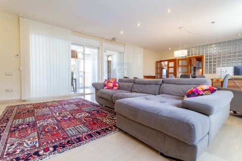 House for rent in Cambrils, Tarragona, Spain 4 bedrooms, 439 sq.m. No. 160490 - photo 24