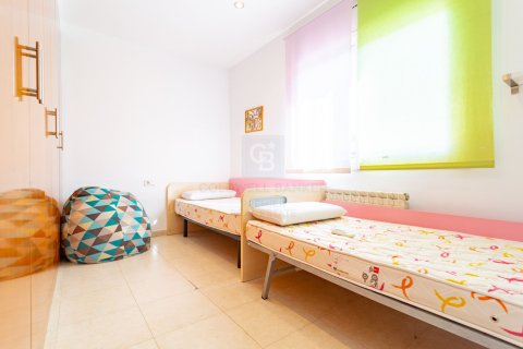 House for rent in Cambrils, Tarragona, Spain 4 bedrooms, 439 sq.m. No. 160490 - photo 14