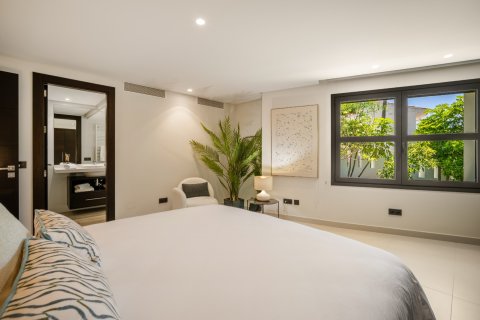 Willa w Marbella, Malaga, Hiszpania 5 sypialni, 722 mkw. nr 161960 – zdjęcie 14