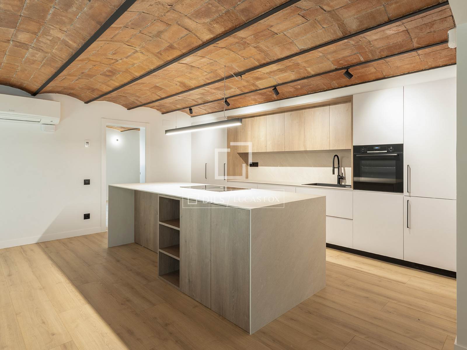 Appartamento a Barcelona, Spagna 2 camere da letto, 143 mq. N° 150541