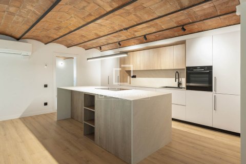 Apartment à vendre à Barcelona, Espagne, 2 chambres, 125 m2 No. 150541 - photo 7