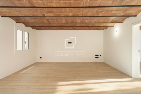 Apartment à vendre à Barcelona, Espagne, 2 chambres, 125 m2 No. 150541 - photo 4